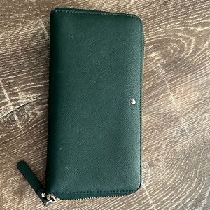 Kate Spade Forest Green Zip Wallet